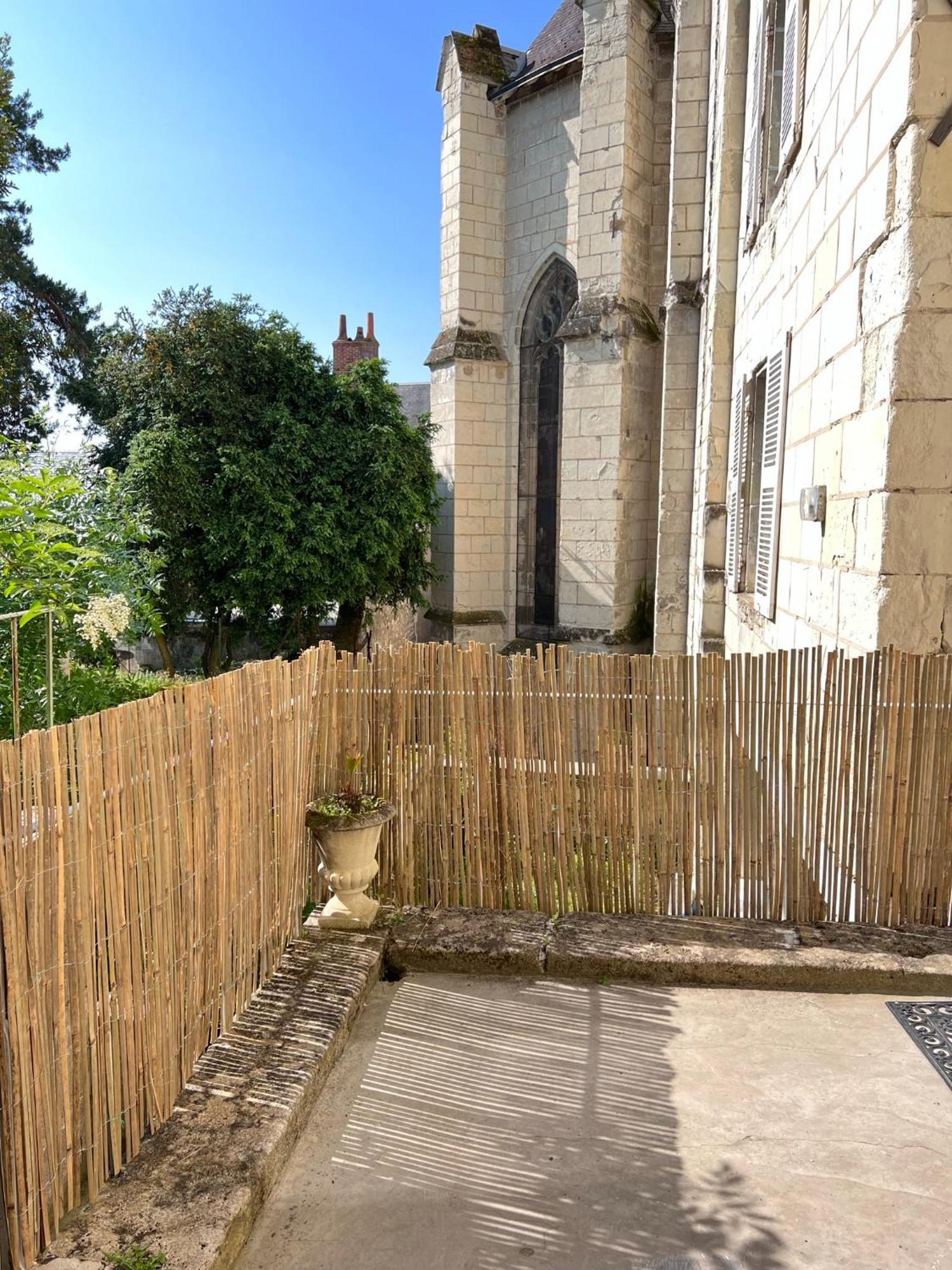 Le Rabelais, Superbe Appartement En Duplex, Proche Forteresse Et Monument Historique Chinon Exteriör bild